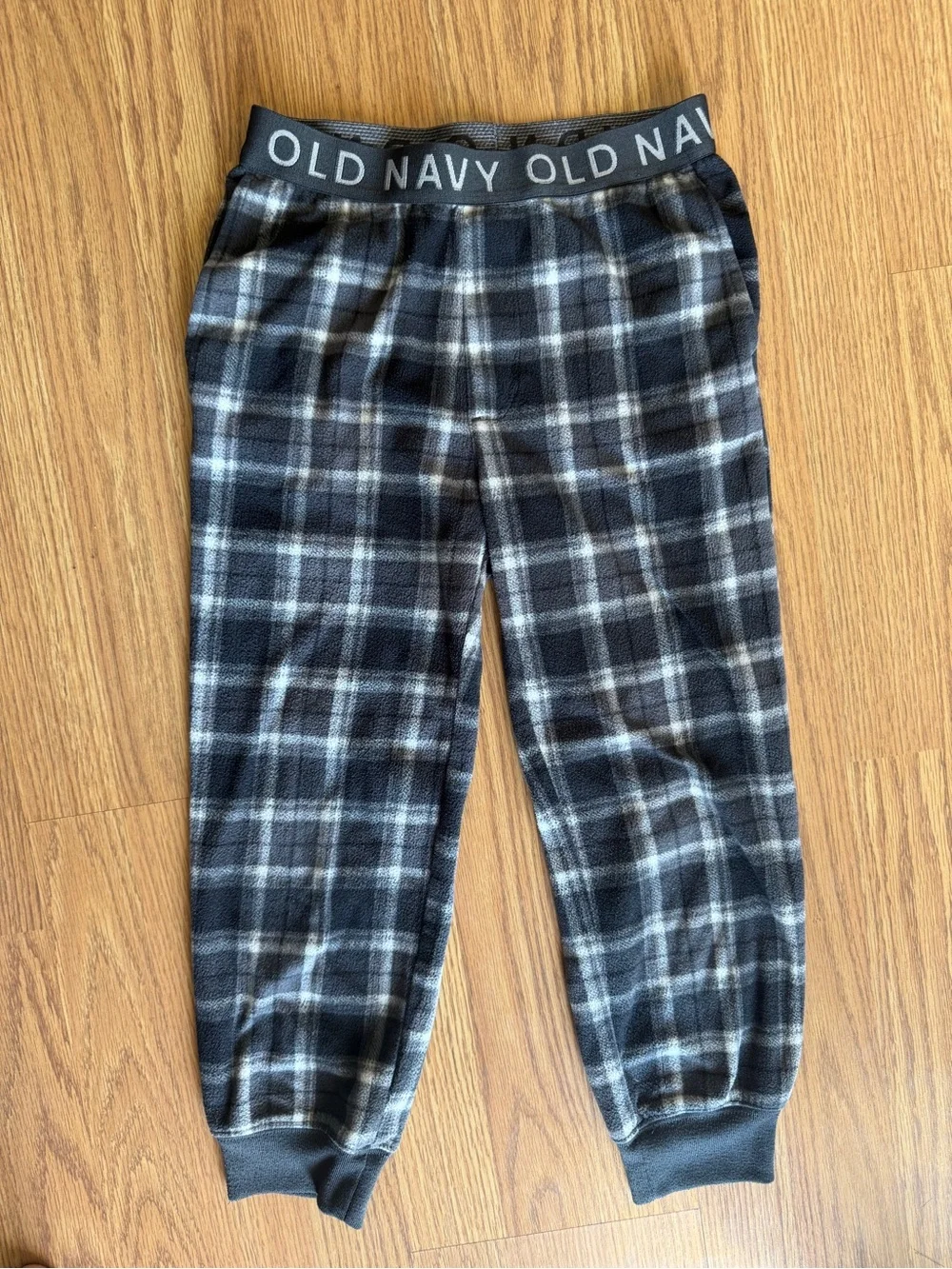 🟢3/$15 🖤 Old Navy Boys S (6-7) Soft Plaid Fleece Pajama Pants | Black Gray White